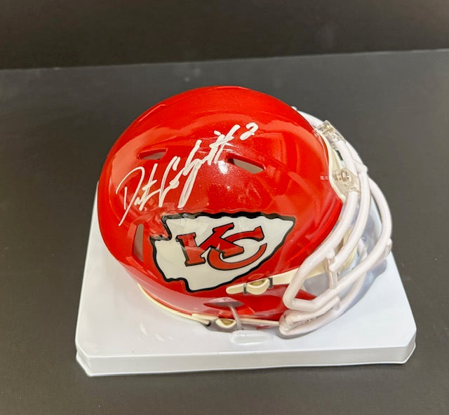 Kansas City Chiefs DUSTIN COLQUITT Signed RED Mini Helmet - BECKETT