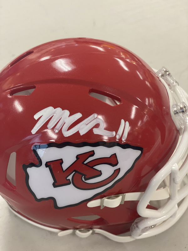 Kansas City Chiefs Marquez Valdes-Scantling Signed Red Mini Helmet - BECKETT